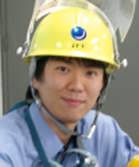 安藤　佳佑