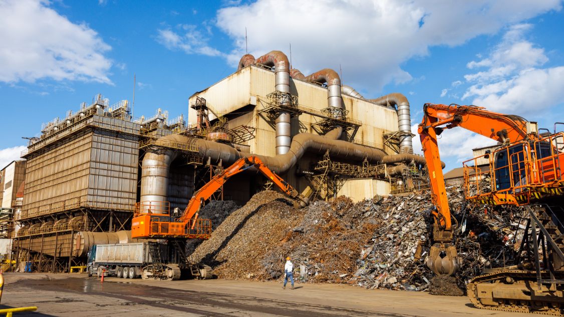 スクラップの山