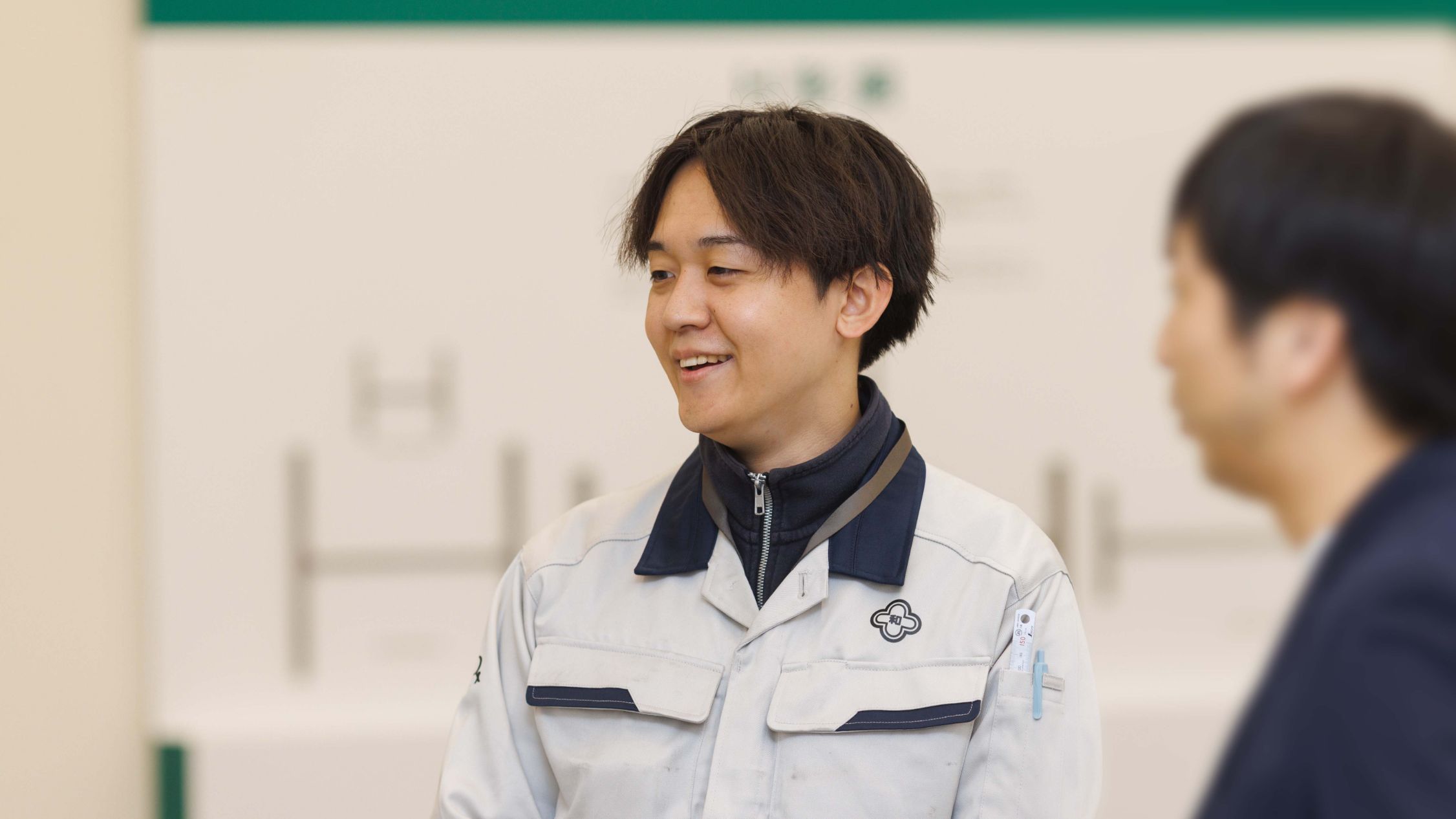 話をする石澤さん