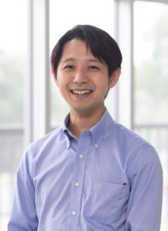 鴇田 駿　先生