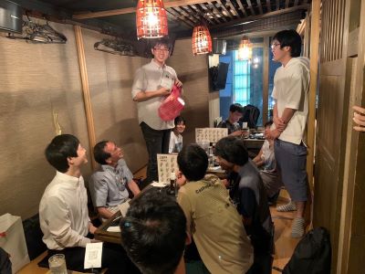 8月9日：中村さん送別会・上島先生出産祝い 写真1