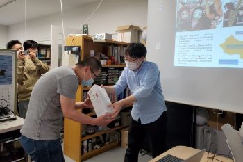 8月7日：Liuさん送別会＠及川研究室 写真1