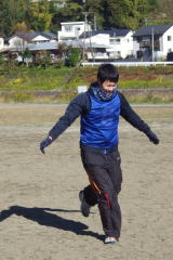 11月13日：サッカー(vs粉川研) 写真2