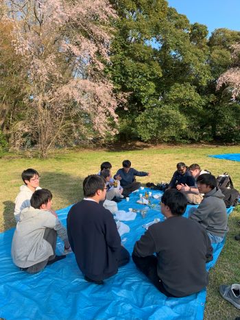 4月15日：お花見 写真1