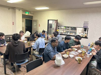 10月17日：研究生・留学生歓迎芋煮会 写真2