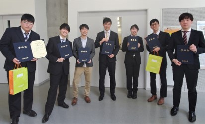 3月25日：卒業式 写真1