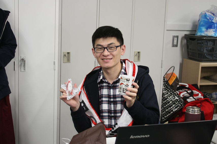 劉喆